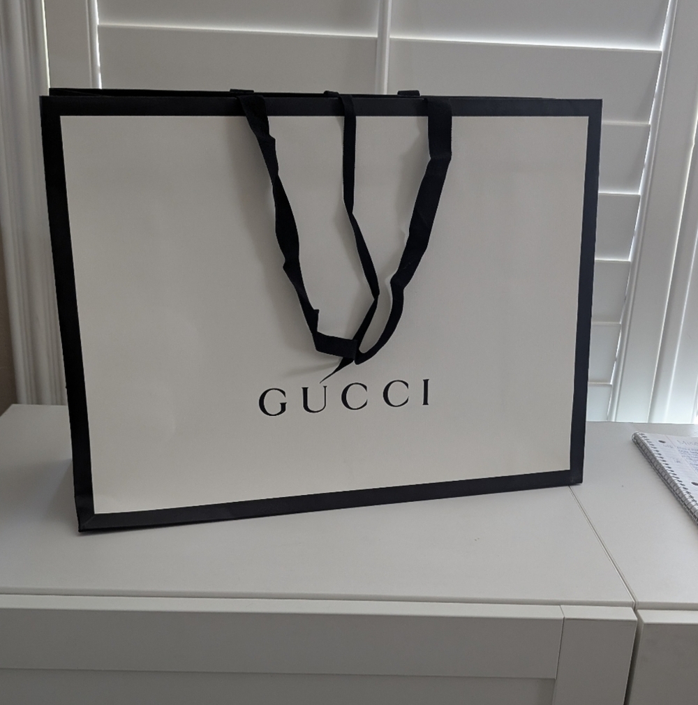 Gucci Shopping Bag 14x19x7 inches
